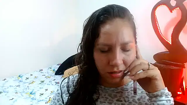 Snapshot of naihroby chatting on 3, 12, 2024 naihroby online show from 3, 12, 2024