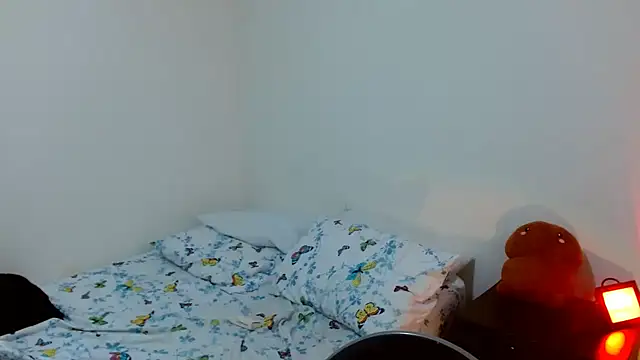 Snapshot of naihroby chatting on 4, 1, 2025 naihroby online show from 4, 1, 2025