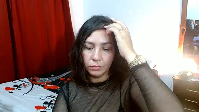 Snapshot of naihroby chatting on 17, 2, 2025 naihroby online show from 17, 2, 2025