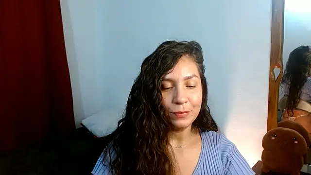 Snapshot of naihroby chatting on 1, 3, 2025 naihroby online show from 1, 3, 2025