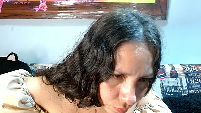 Snapshot of naihroby chatting on 19, 9, 2025 naihroby online show from 19, 9, 2025