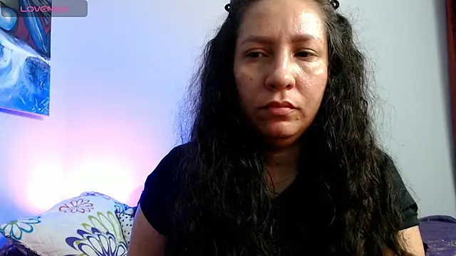 Snapshot of naihroby chatting on 27, 10, 2025 naihroby online show from 27, 10, 2025