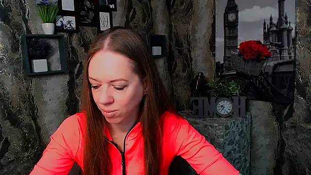 GloriaSi  online show from 24, 10, 2025