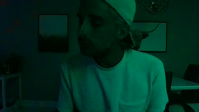 SirCharlesXXX online show from 25, 10, 2025