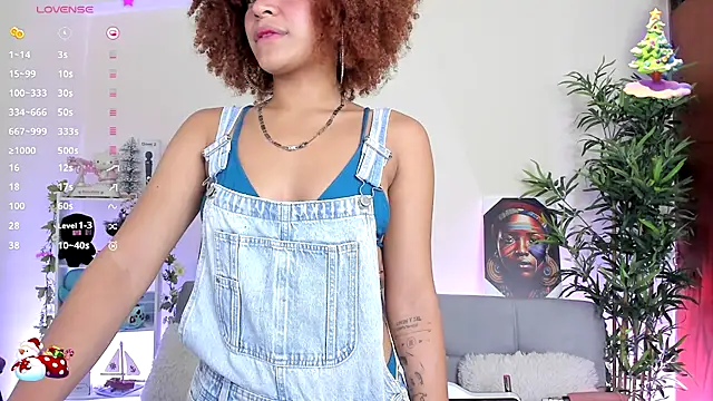 Snapshot of natty_romanof_18 chatting on 3, 12, 2024 natty romanof 18 online show from 3, 12, 2024