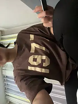 Snapshot of Mia_Meow_ chatting on 17, 3, 2025 Mia Meow online show from 17, 3, 2025