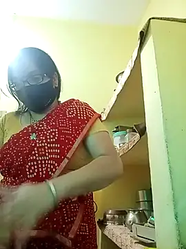 heenage online show from 5, 3, 2025