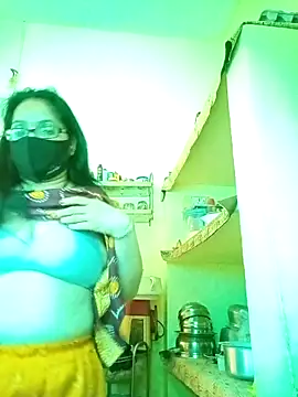 heenage online show from 11, 3, 2025