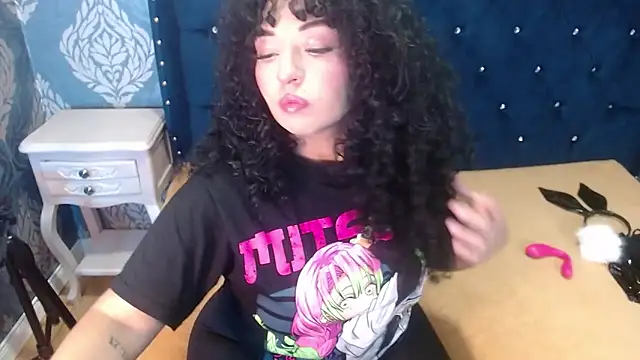 Sofiacowperx online show from 26, 2, 2026