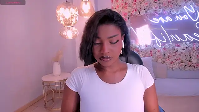 SavannahStorm online show from 31, 3, 2026