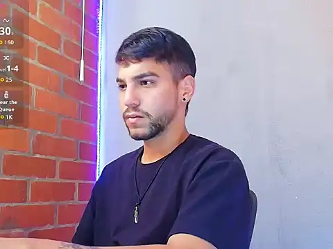 Snapshot of Leandro_valenzuela chatting on 28, 10, 2025 Leandro valenzuela online show from 28, 10, 2025