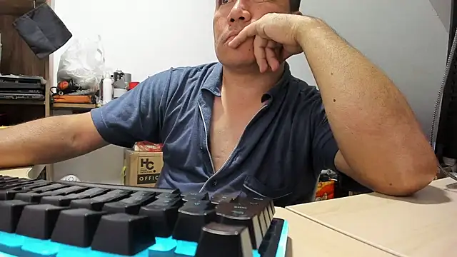 Jhonatan Morales S online show from 21, 11, 2025