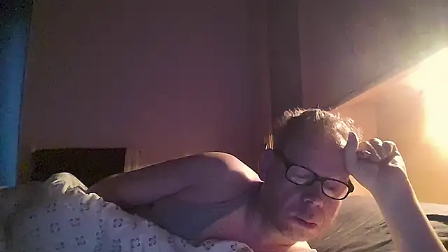 kinkyslet8 online show from 2, 11, 2025