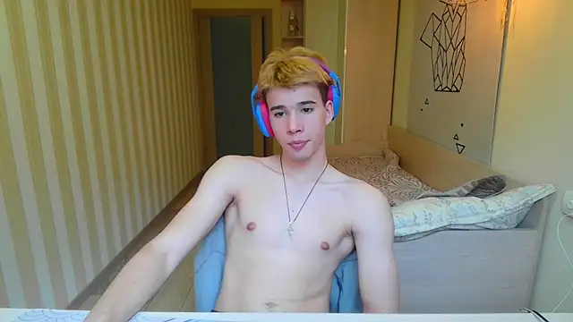 gayGamogey online show from 5, 6, 2026