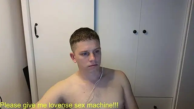 Snapshot of BigL0ve chatting on 26, 5, 2026 BigL0ve online show from 26, 5, 2026