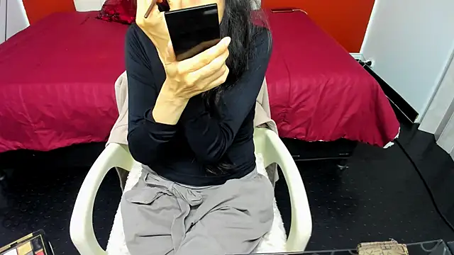 Abrillee1 online show from 31, 1, 2025