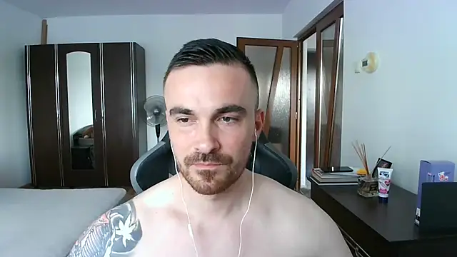 Snapshot of mu5clemania2 chatting on 8, 6, 2026 mu5clemania2 online show from 8, 6, 2026