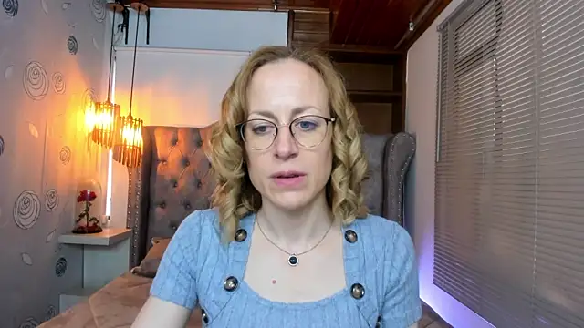 Snapshot of SammySanders chatting on 15, 2, 2025 SammySanders online show from 15, 2, 2025