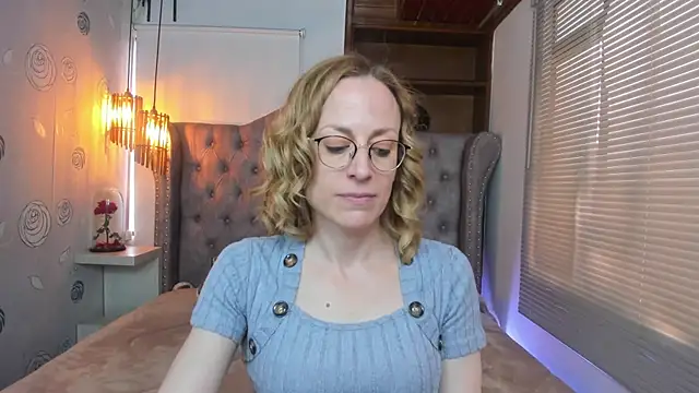 Snapshot of SammySanders chatting on 25, 2, 2025 SammySanders online show from 25, 2, 2025