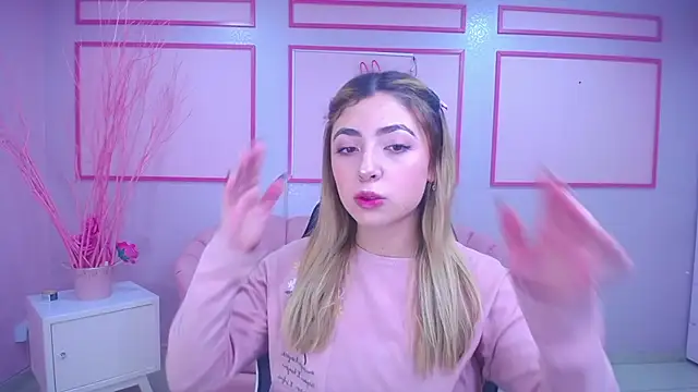 channel blonde a online show from 11, 12, 2024