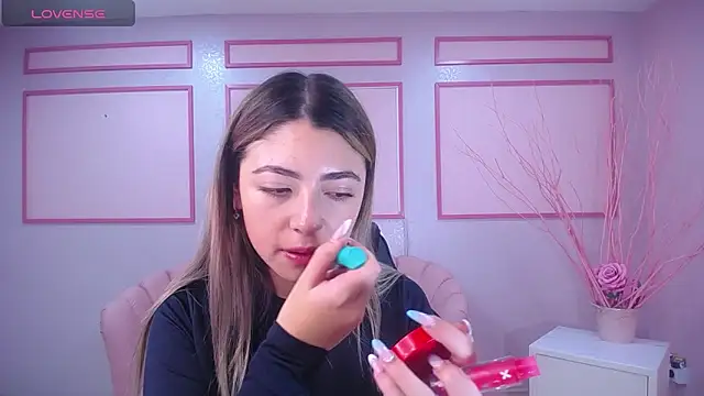 channel blonde a online show from 28, 1, 2025