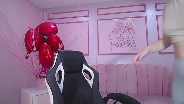 channel blonde a online show from 24, 2, 2025