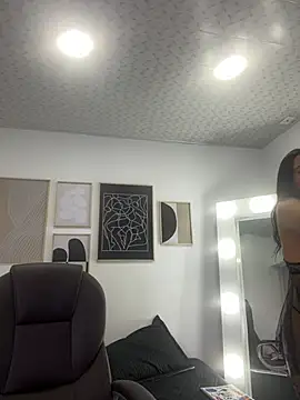 Snapshot of amy_fox2 chatting on 5, 2, 2026 amy fox2 online show from 5, 2, 2026