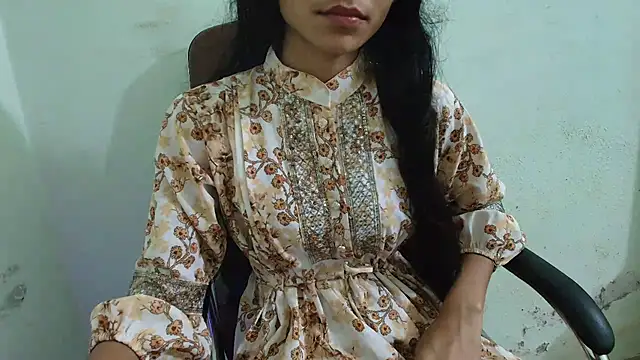 Snapshot of Srabontii chatting on 28, 2, 2025 Srabontii online show from 28, 2, 2025