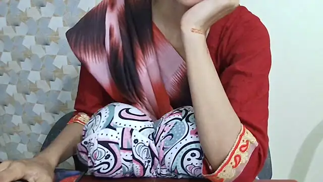 Snapshot of Srabontii chatting on 31, 5, 2026 Srabontii online show from 31, 5, 2026