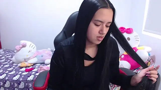 kayla k18 online show from 9, 4, 2026