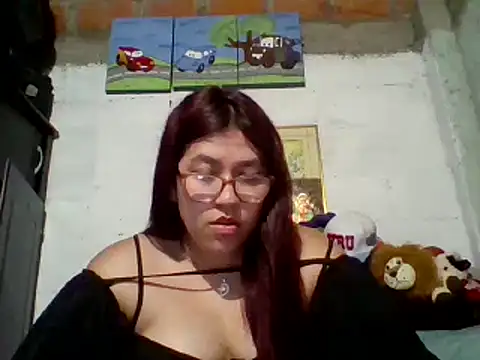 dafne19  online show from 1, 2, 2025