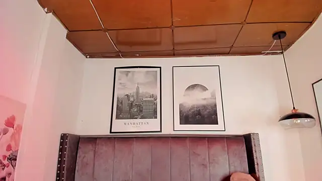 Alaia Cute online show from 5, 11, 2025