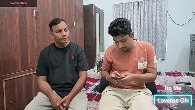 Sexy bitch 23 online show from 27, 5, 2026