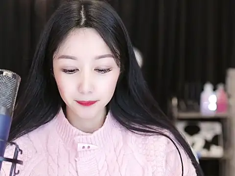 Nuyoah-77 online show from 11, 2, 2025