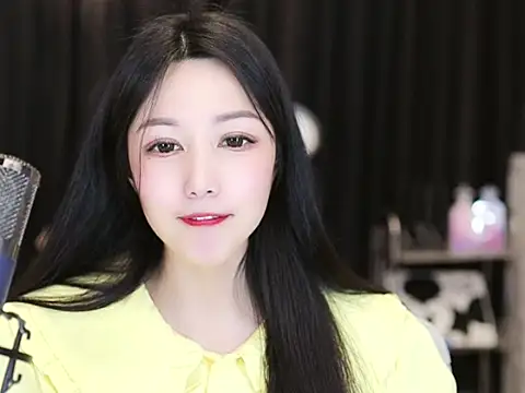 Nuyoah-77 online show from 19, 2, 2025