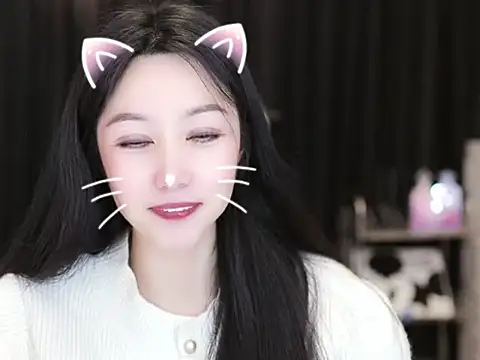 Nuyoah-77 online show from 24, 2, 2025