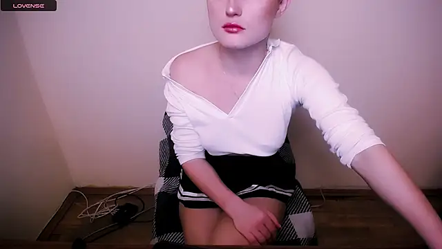 Felliciya online show from 14, 3, 2025