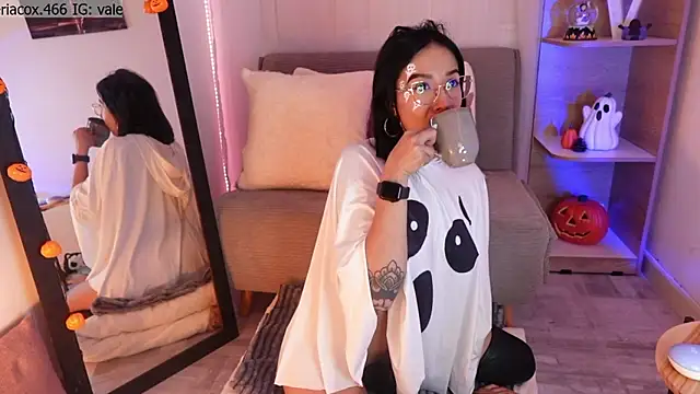 ValeriaCox online show from 29, 10, 2025