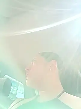 Lesly 10- online show from 24, 3, 2026