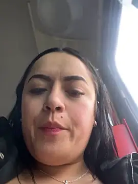 Snapshot of Lesly_10- chatting on 23, 5, 2026 Lesly 10- online show from 23, 5, 2026