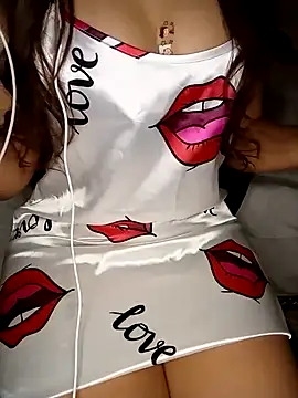 Patrona-fifi online show from 14, 2, 2025