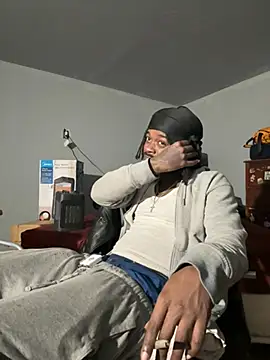 SluttyLyfe4L online show from 4, 2, 2026