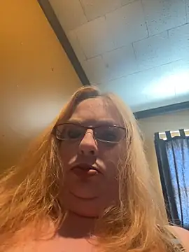 CherishWilliams online show from 19, 4, 2026