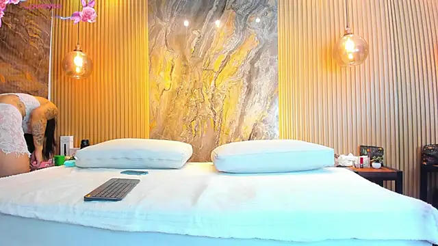 nathassa grant online show from 3, 3, 2025