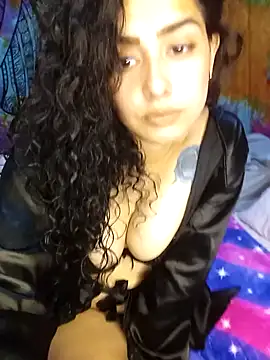 Snapshot of Mianocturn chatting on 13, 1, 2025 Mianocturn online show from 13, 1, 2025