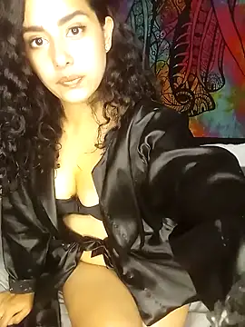 Snapshot of Mianocturn chatting on 11, 2, 2025 Mianocturn online show from 11, 2, 2025