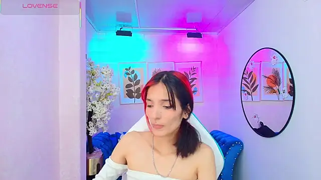 Dafne huges online show from 3, 11, 2025