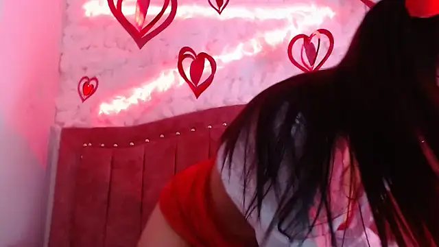 SarahStones online show from 14, 2, 2025