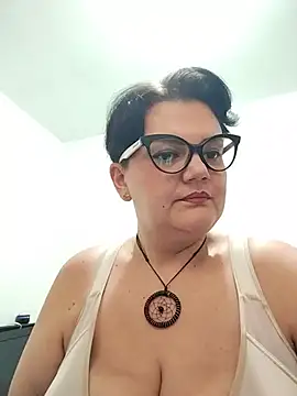 Snapshot of Madisonpalacio chatting on 4, 7, 2026 Madisonpalacio online show from 4, 7, 2026