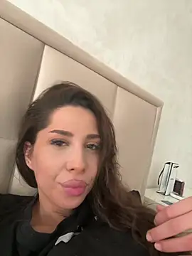 Snapshot of AvaLanne_ chatting on 12, 2, 2026 AvaLanne online show from 12, 2, 2026